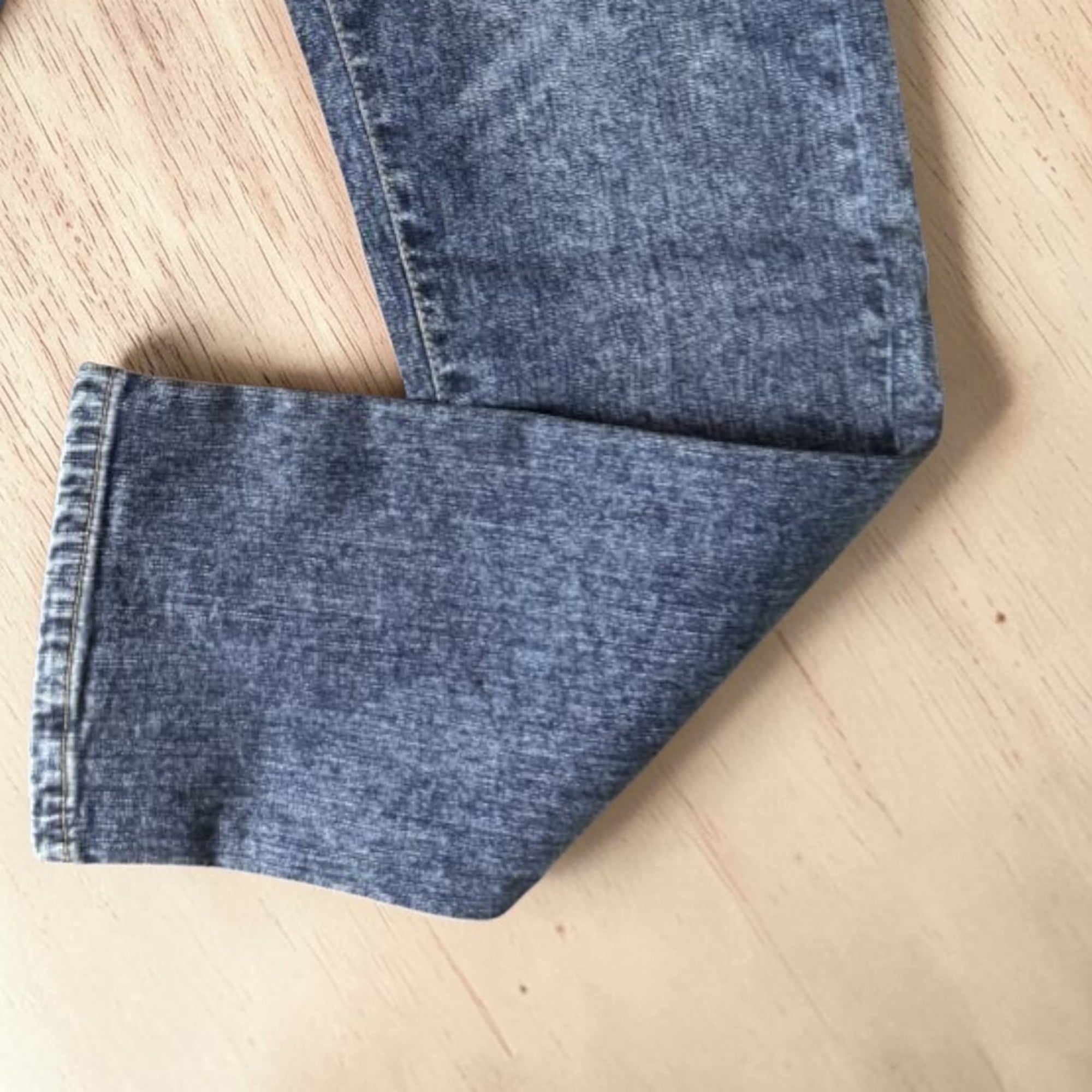 American Eagle Jeans - Classic Ash Colour