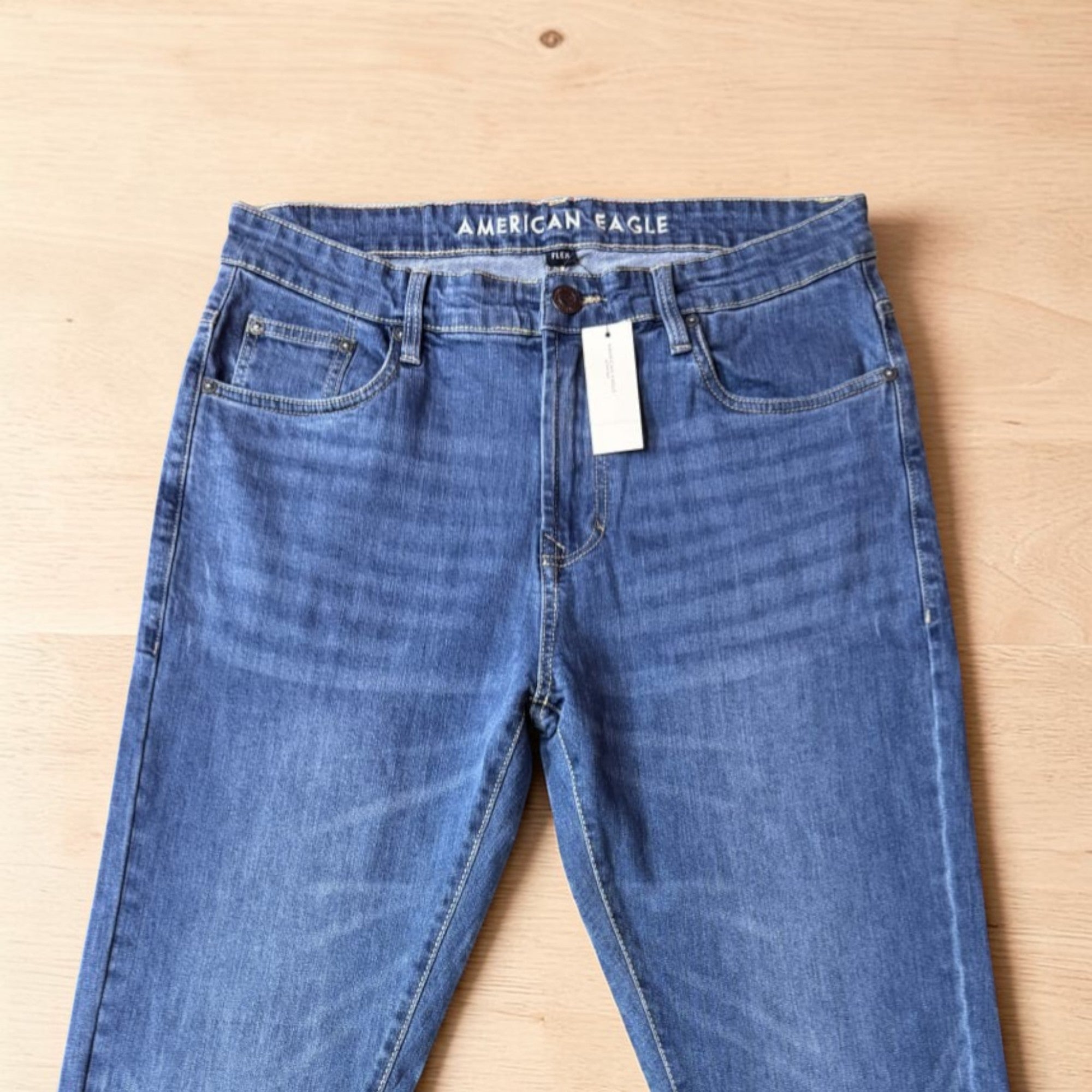 American Eagle Men’s Jeans – Classic Blue Wash